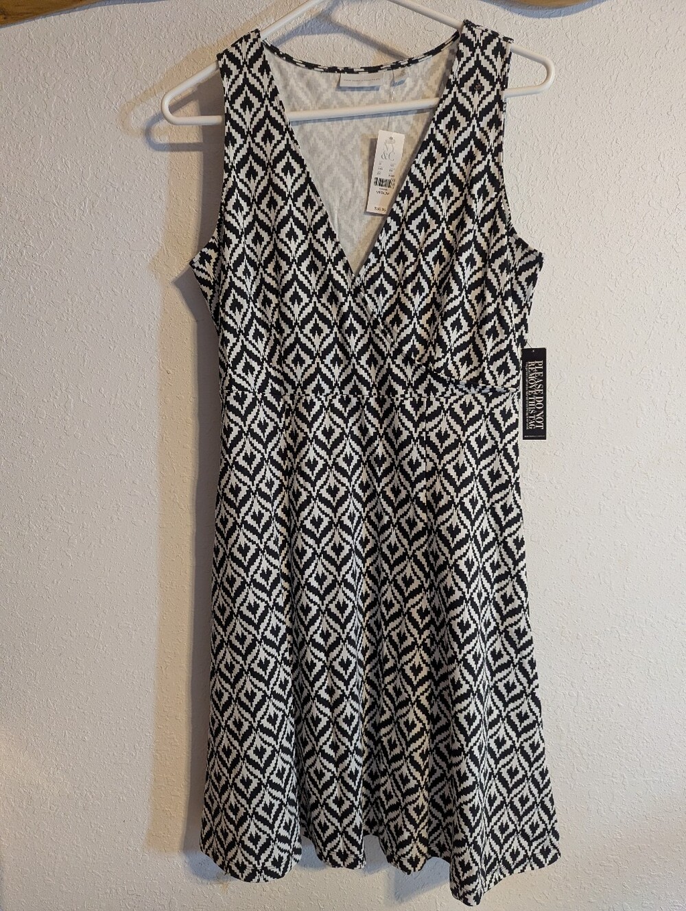 Ladies New York Company Diamond Print Sleeveless Dress Size M BNWT